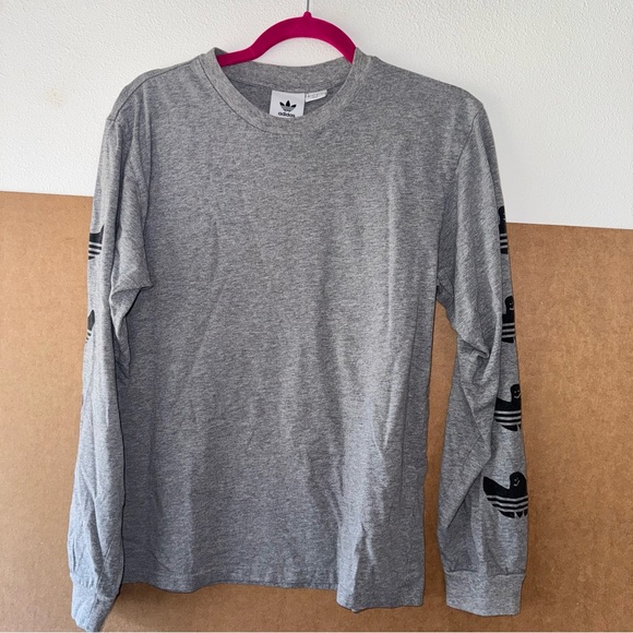 adidas Tops - Adidas Heather Gray Long Sleeve Shamoofoil on sleeve Size Small